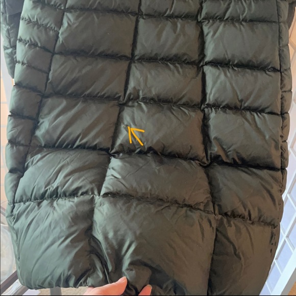 Nearly New North Face Metropolis Parka - Picture 9 of 9